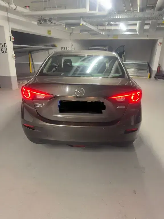 Gebraucht Mazda 3 Sports-Line 150 PS (110 kW) 2015 Grau Limousine