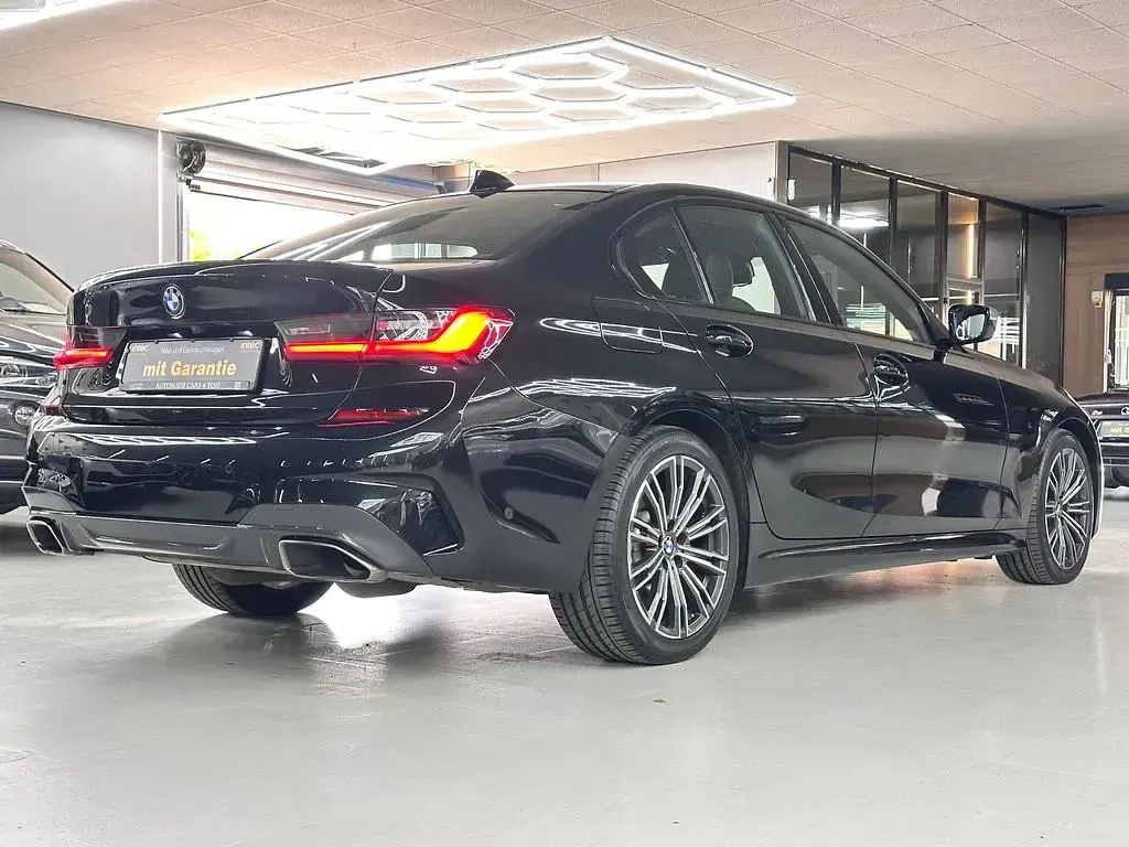 Gebraucht BMW M340 Performance 340 PS (250 kW) 2021 Black sapphire metallic Limousine