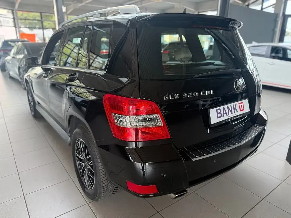 Gebraucht Mercedes GLK320 224 PS (164 kW) 2009 Schwarz SUV