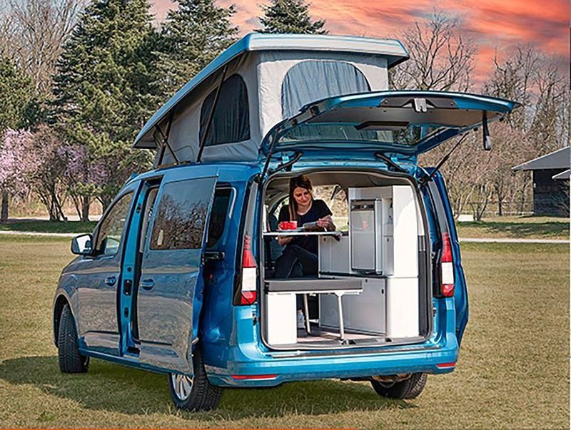 Silber Gebraucht 2021 VW Caddy Maxi California Van / Kleinbus | 30.900 € (Teuer) - Bild 1/4