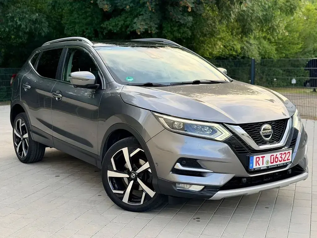 Gebraucht Nissan Qashqai 360º 150 PS (110 kW) 2020 Grau SUV