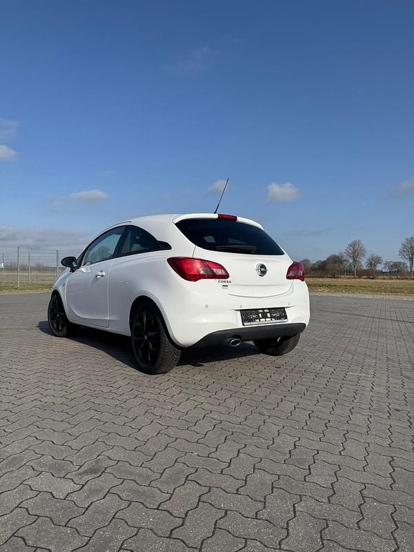 Gebraucht Opel Corsa 90 PS (66 kW) 2015 Weiß Kleinwagen