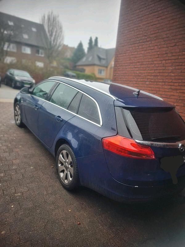 Gebraucht Opel Insignia 140 PS (102 kW) 2009 Blau Kombi