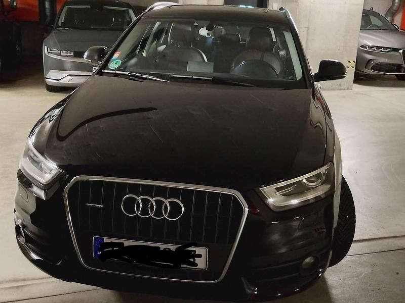 Schwarz Gebraucht 2012 Audi Q3 SUV | 9.500 € - Bild 1/4