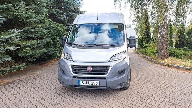 Silber Gebraucht 2015 Fiat Ducato Van | 10.425 € - Bild 1/4