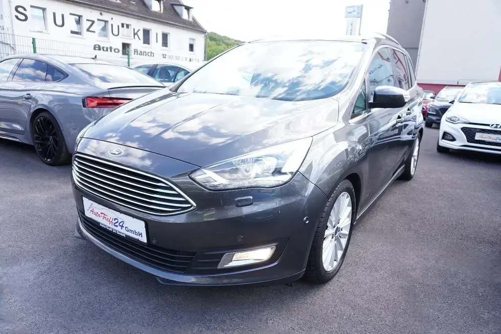 Gebraucht Ford Grand C-Max Titanium 150 PS (110 kW) 2018 Magnetic Van / Kleinbus