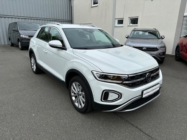 Gebraucht VW T-Roc Style 150 PS (110 kW) 2024 Weiß SUV