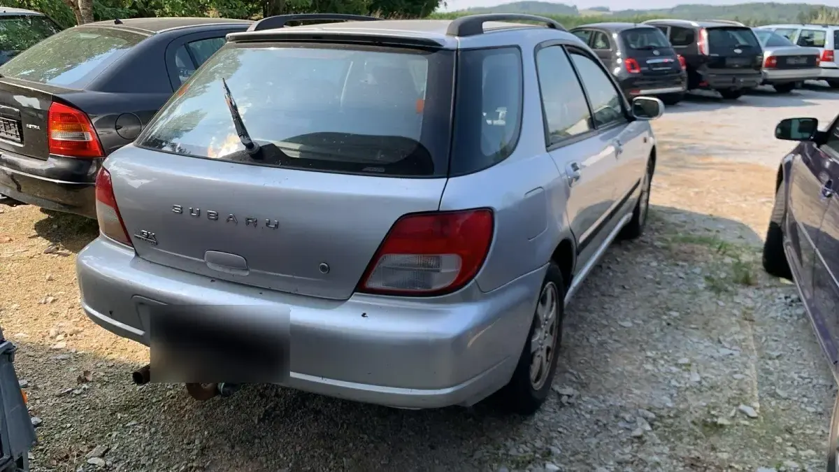 Gebraucht Subaru Impreza 125 PS (91 kW) 2001 Silber Limousine