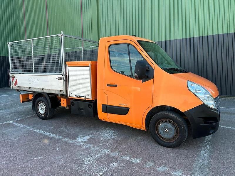 Gebraucht Renault Master 101 PS (74 kW) 2010 Orange