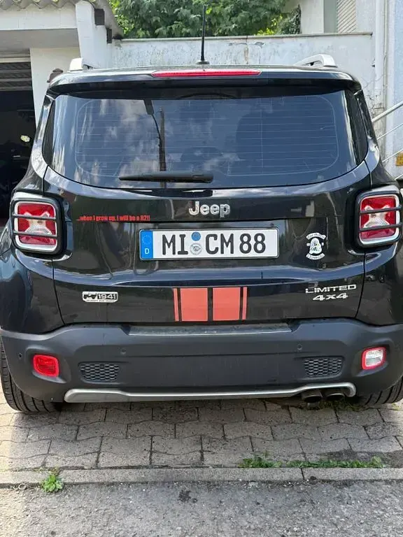 Gebraucht Jeep Renegade Limited 140 PS (102 kW) 2017 Schwarz SUV