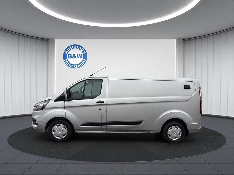 Gebraucht Ford Transit Custom 131 PS (96 kW) 2021 Silber Van / Kleinbus
