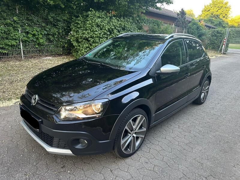 Schwarz Gebraucht 2011 VW Polo Cross Kleinwagen | 6.899 € (Fairer Preis) - Bild 1/4