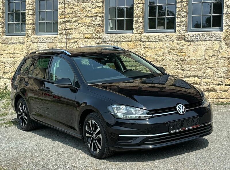 Schwarz Gebraucht 2020 VW Golf VII IQ Drive Kombi | 17.890 € (Guter Preis) - Bild 1/3