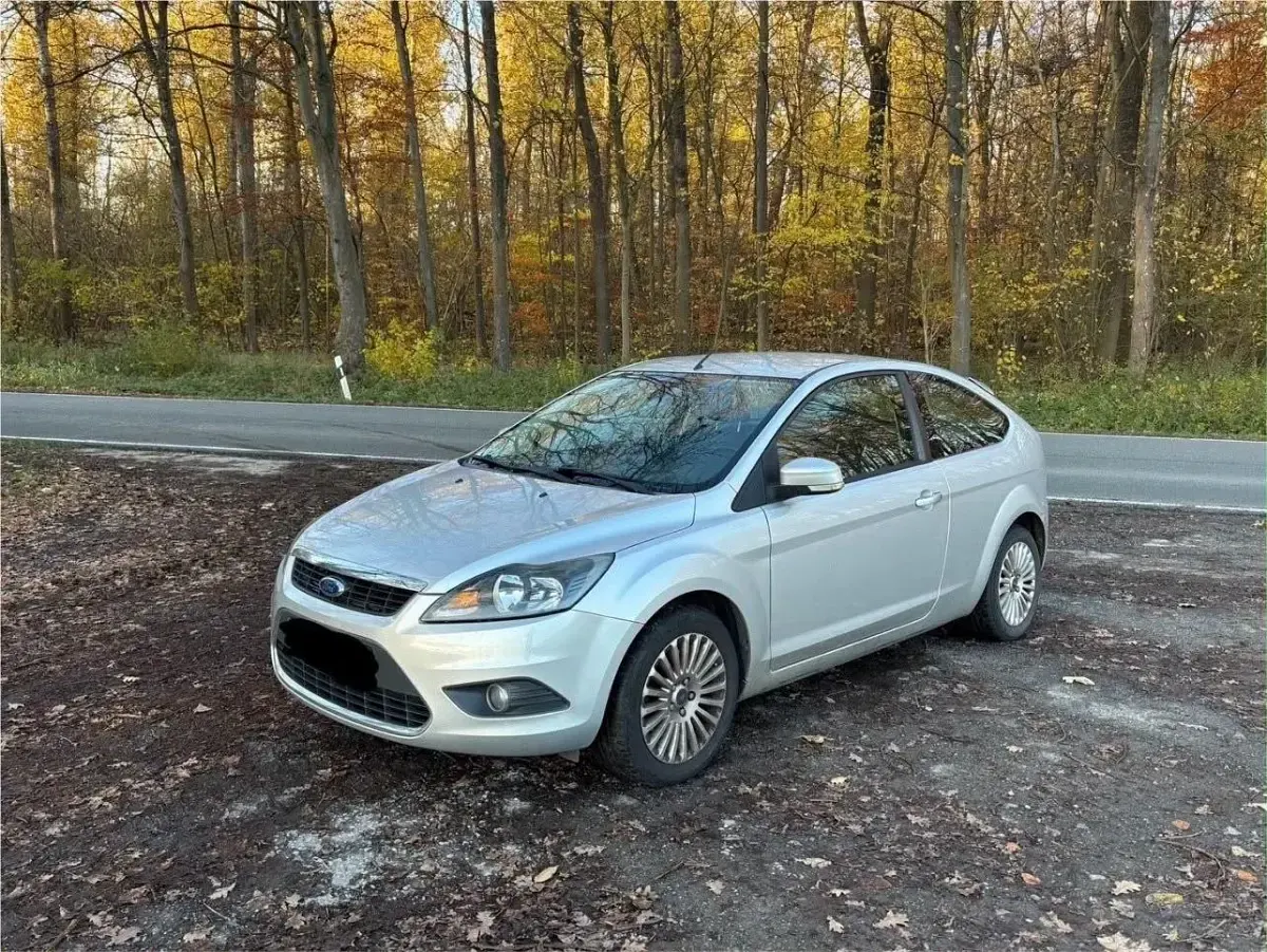 Gebraucht Ford Focus 142 PS (104 kW) 2010 Limousine