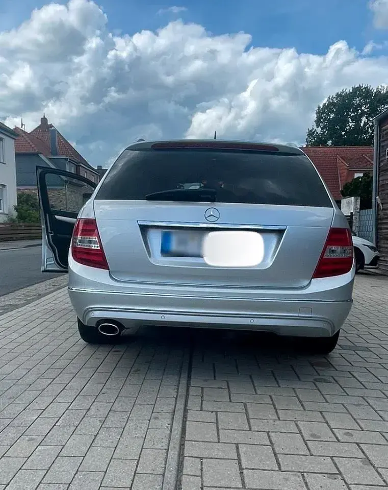 Gebraucht Mercedes C220 170 PS (125 kW) 2012 Silber Kombi