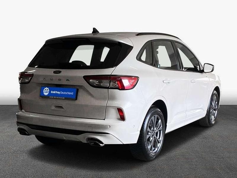 Gebraucht Ford Kuga ST-Line 150 PS (110 kW) 2023 White platinum metallic SUV