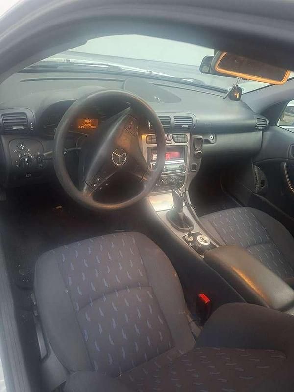 Gebraucht Mercedes C200 163 PS (119 kW) 2002 Coupé