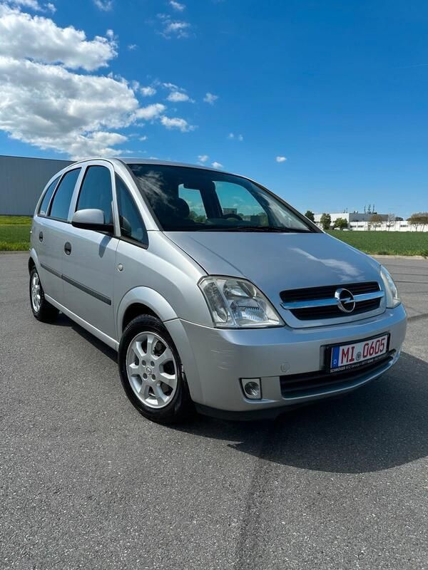 Silber Gebraucht 2004 Opel Meriva Van / Kleinbus | 1.580 € (Fairer Preis) - Bild 1/4