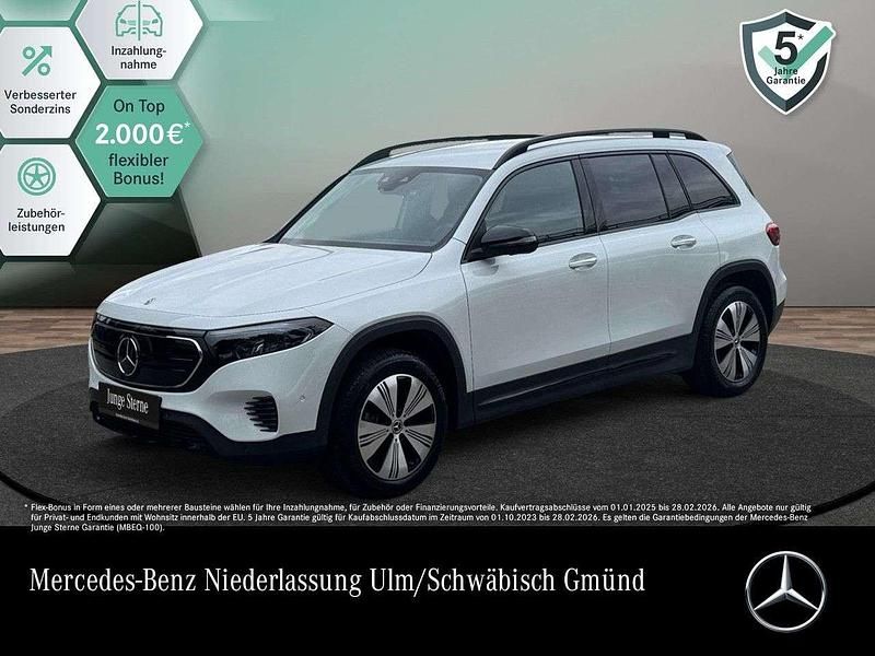 Weiß Gebraucht 2023 Mercedes EQB250 Advanced Plus SUV | 32.990 € (Fairer Preis) - Bild 1/3