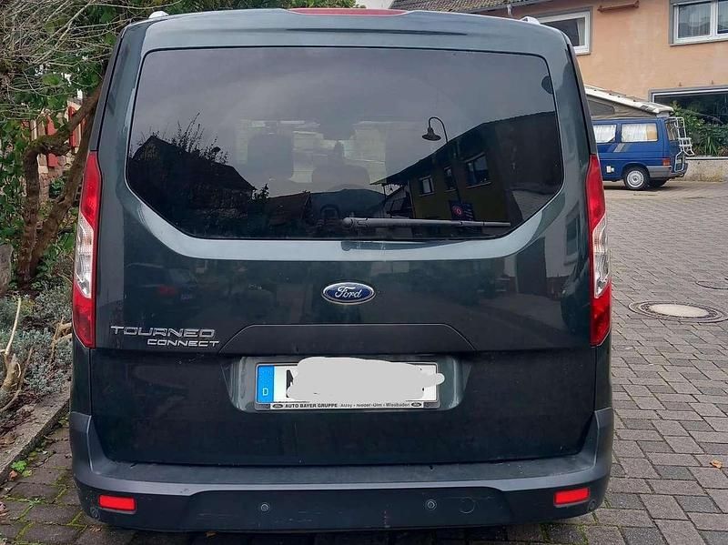 Gebraucht Ford Tourneo Trend 101 PS (74 kW) 2019 Kombi