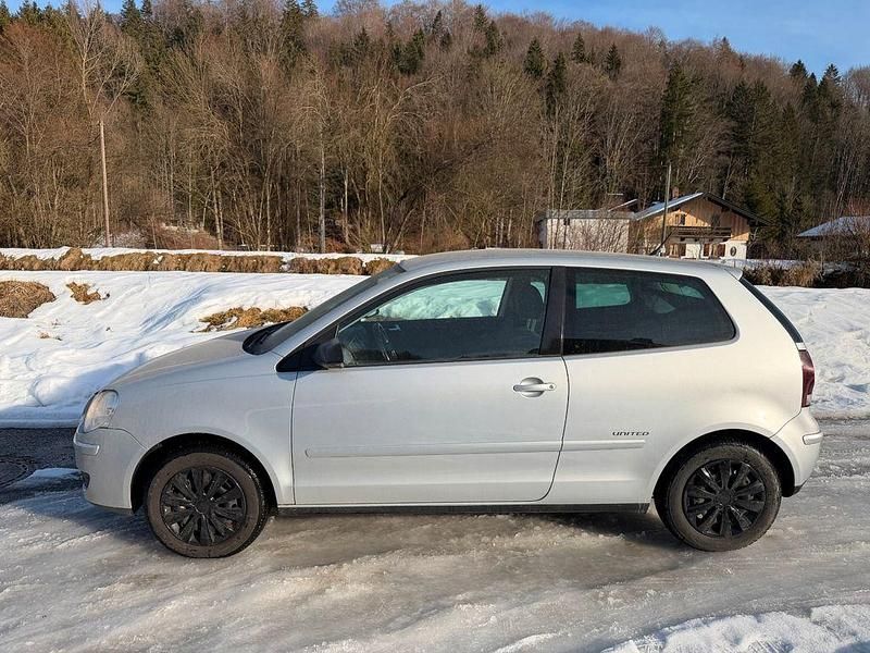 Gebraucht VW Polo United 60 PS (44 kW) 2008 Silber Kleinwagen