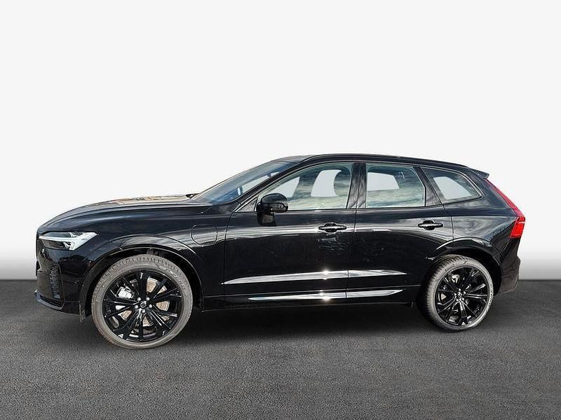 Neu Volvo XC60 Core 250 PS (183 kW) 2025 Grau SUV