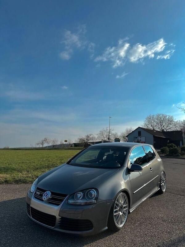 Grau Gebraucht 2005 VW Golf V R Coupé | 21.000 € - Bild 1/4