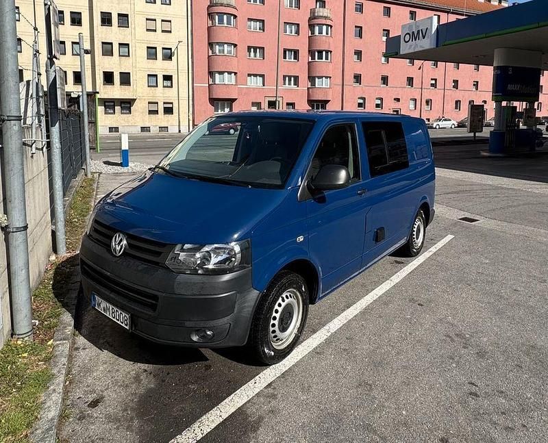 Gebraucht VW Transporter 140 PS (102 kW) 2014 Blau Van