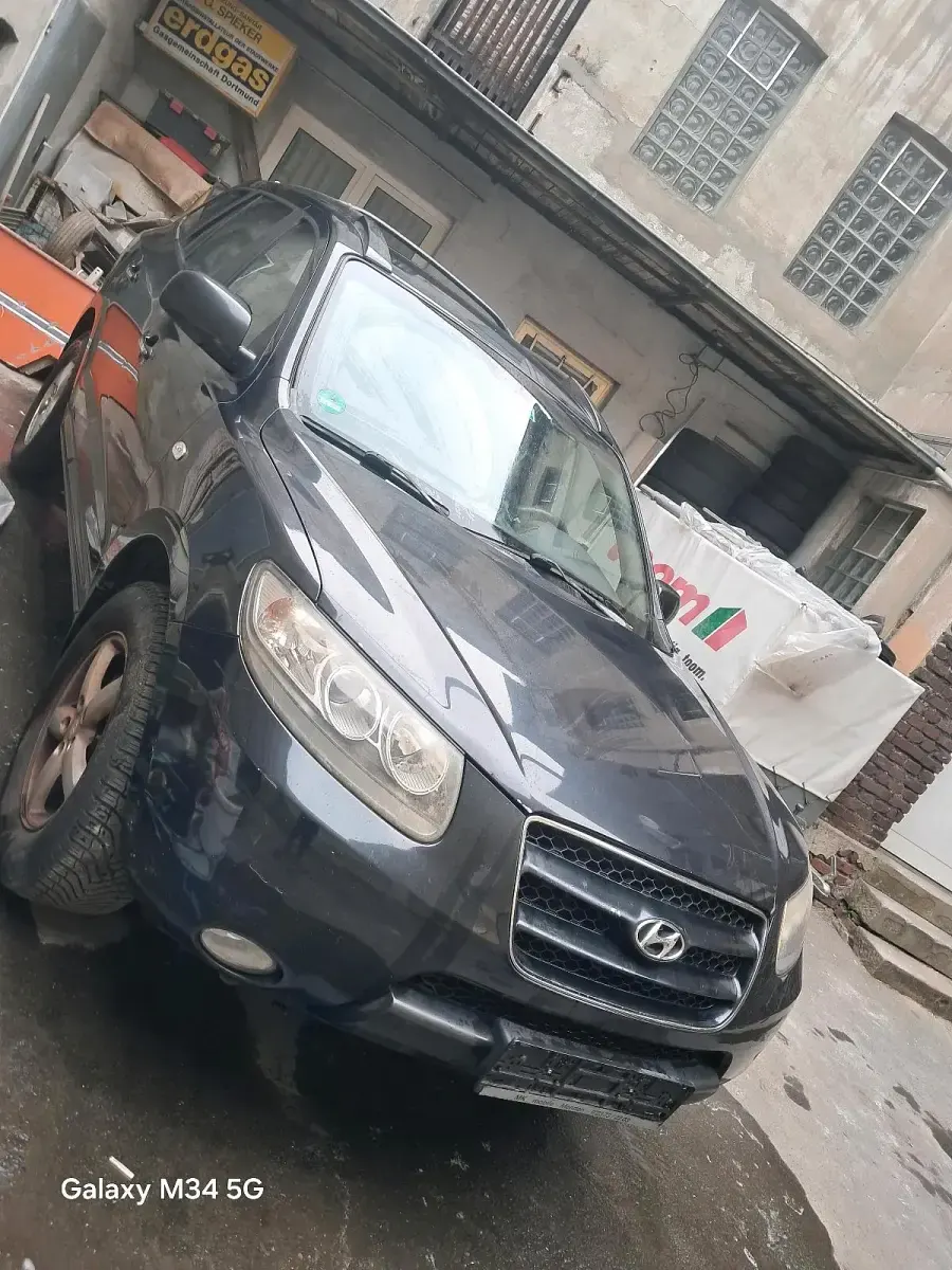 Gebraucht Hyundai Santa Fe 150 PS (110 kW) 2007 Schwarz SUV