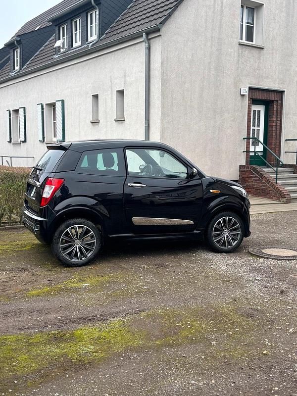 Gebraucht Ligier JS50 2019 Schwarz Kleinwagen