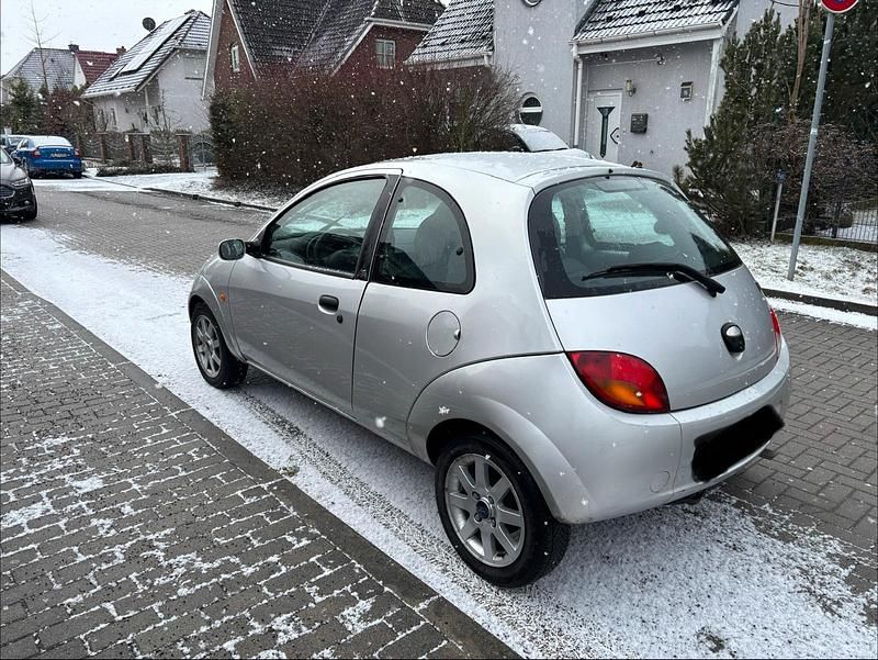 Gebraucht Ford Ka 69 PS (50 kW) 2006 Silber Kleinwagen