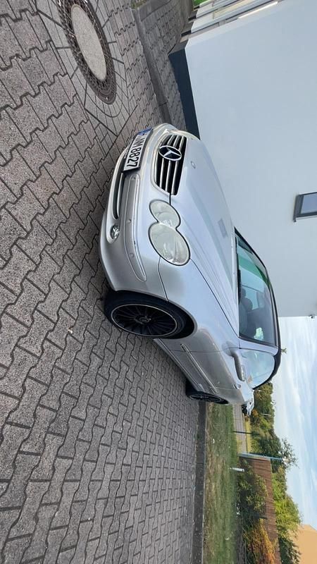 Silber Gebraucht 2004 Mercedes CLK200 Avantgarde Cabrio | 6.000 € (Superpreis) - Bild 1/4