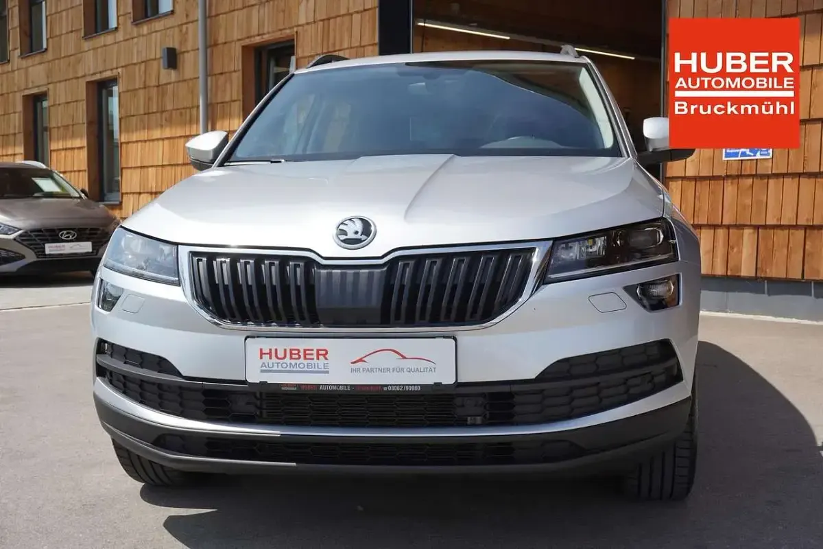 Gebraucht Skoda Karoq Style 150 PS (110 kW) 2022 Silber SUV
