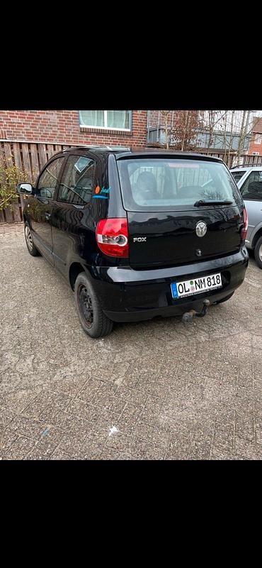Second-hand VW Fox 55 CP (40 kW) 2000 Negru Hatchback