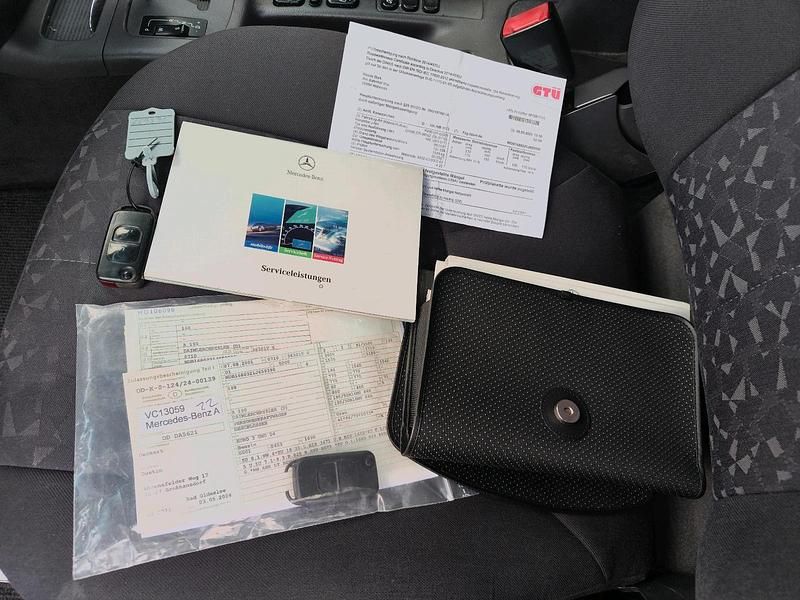 Gebraucht Mercedes A190 Elegance 125 PS (91 kW) 2001 Silber Kleinwagen