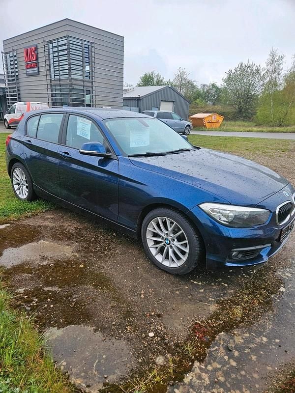Gebraucht BMW 116 116 PS (85 kW) 2015 Blau Kleinwagen