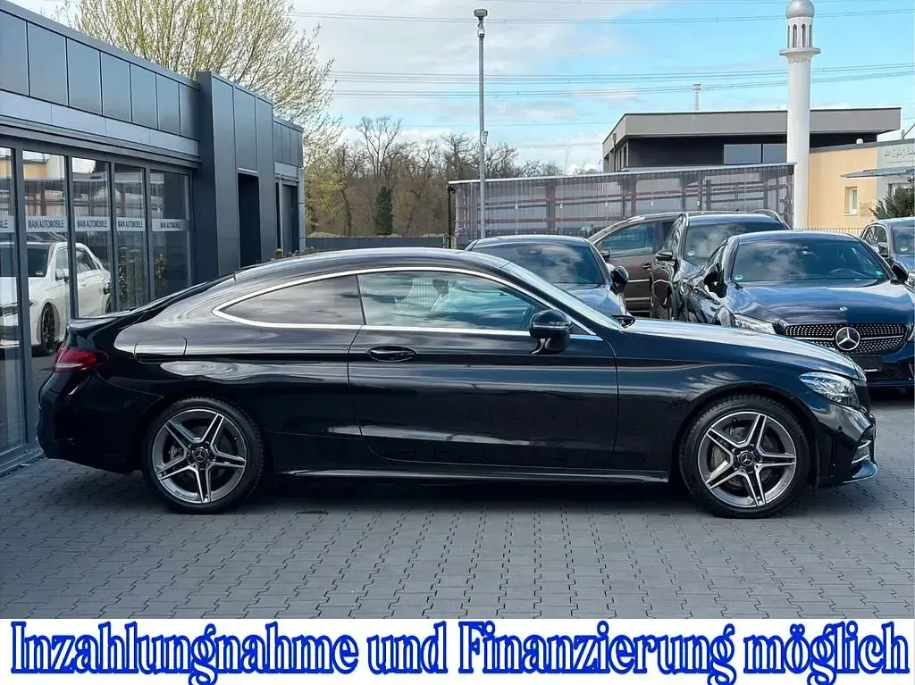 Gebraucht Mercedes C200 AMG 184 PS (135 kW) 2019 Schwarz Coupé