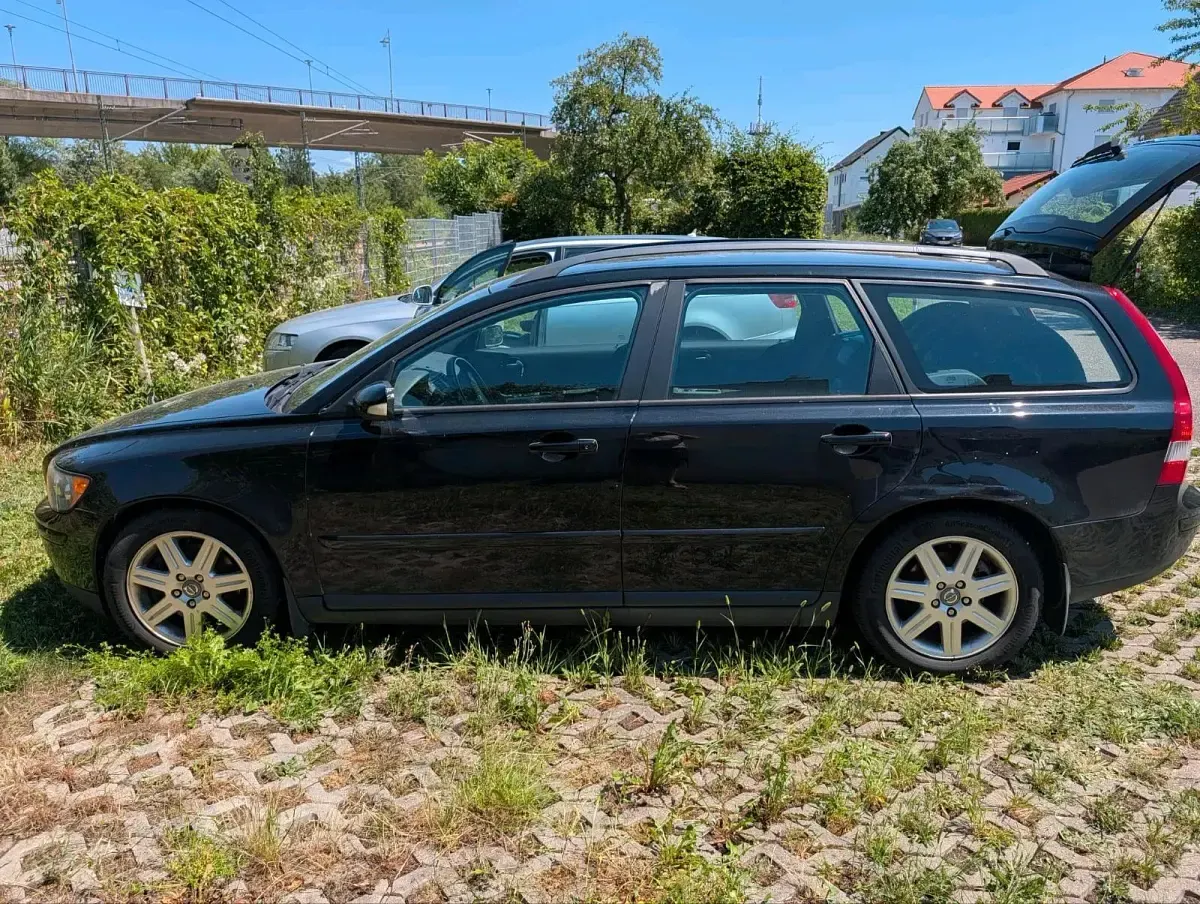 Gebraucht Volvo V50 136 PS (100 kW) 2005 Schwarz Kombi