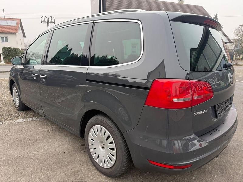 Gebraucht VW Sharan Highline 200 PS (147 kW) 2012 Grau Van / Kleinbus