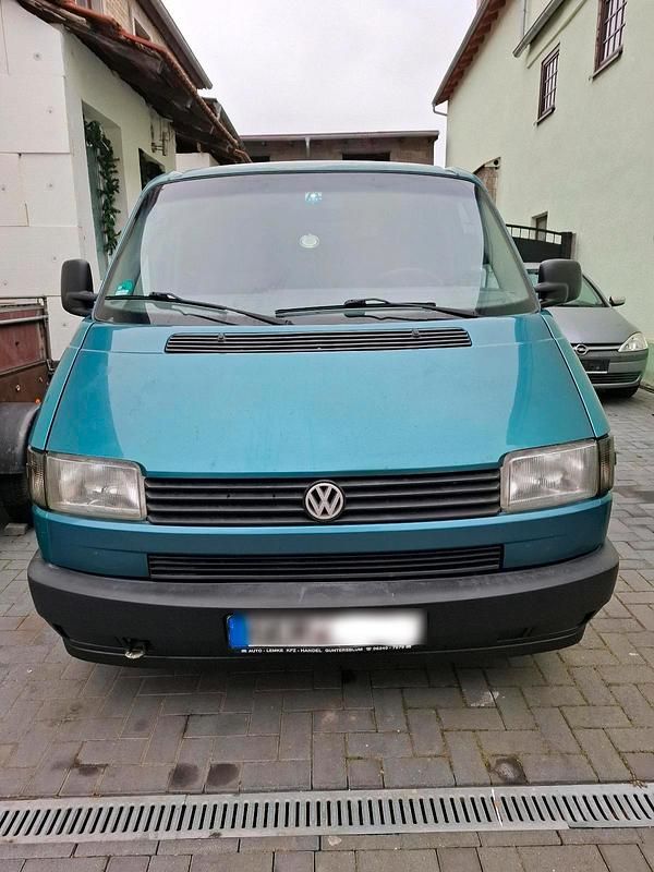 Grün Gebraucht 1995 VW T4 Van | 3.200 € - Bild 1/4