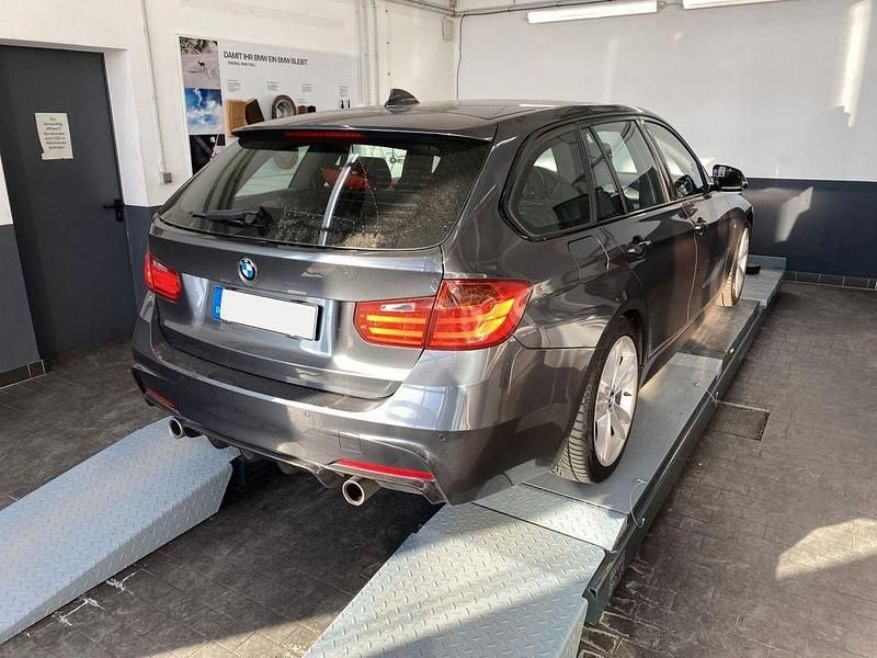 Gebraucht BMW 335 Performance 306 PS (225 kW) 2014 Grau Kombi