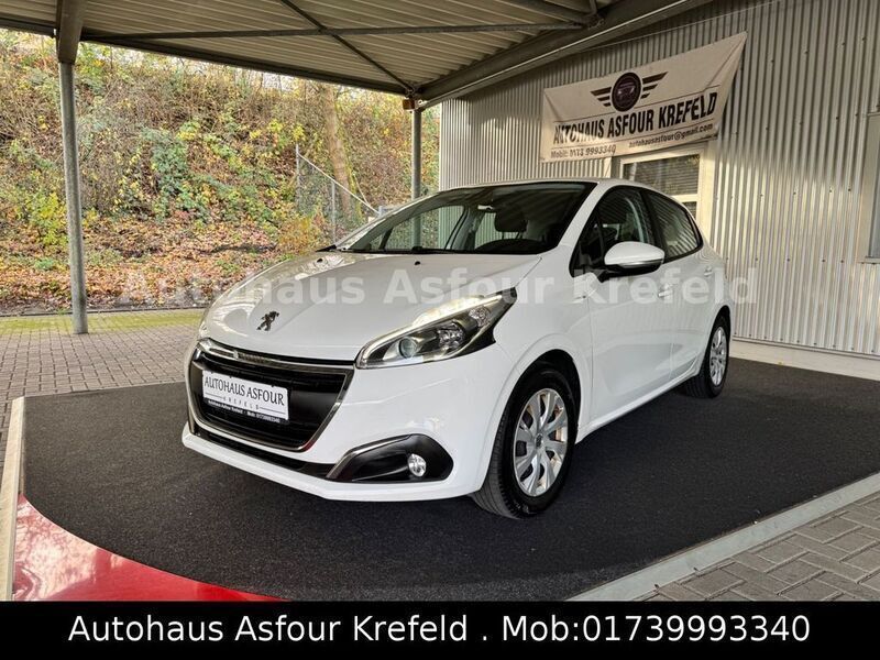 Weiß Gebraucht 2016 Peugeot 208 Active Kleinwagen | 6.000 € (Fairer Preis) - Bild 1/4