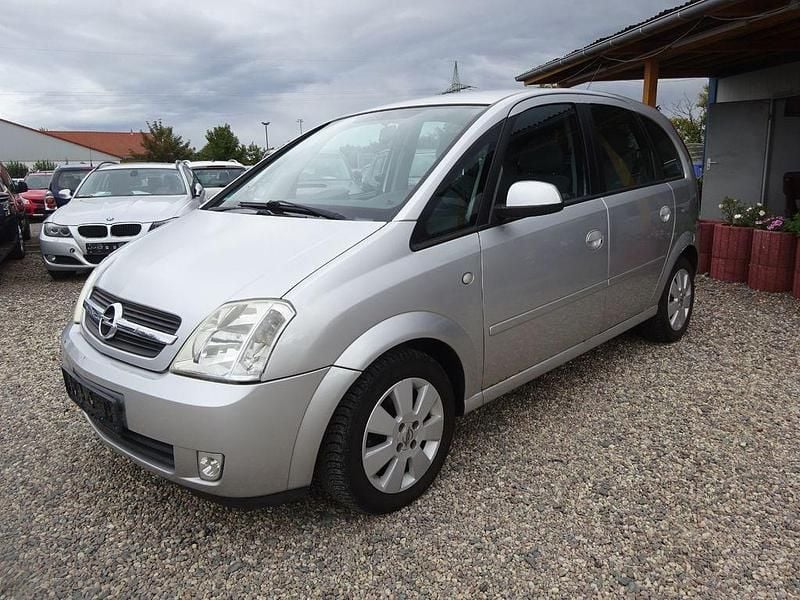Grau Gebraucht 2004 Opel Meriva Van / Kleinbus | 750 € (Superpreis) - Bild 1/4