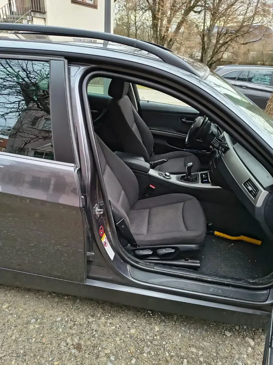 Gebraucht BMW 318 143 PS (105 kW) 2008 Kombi
