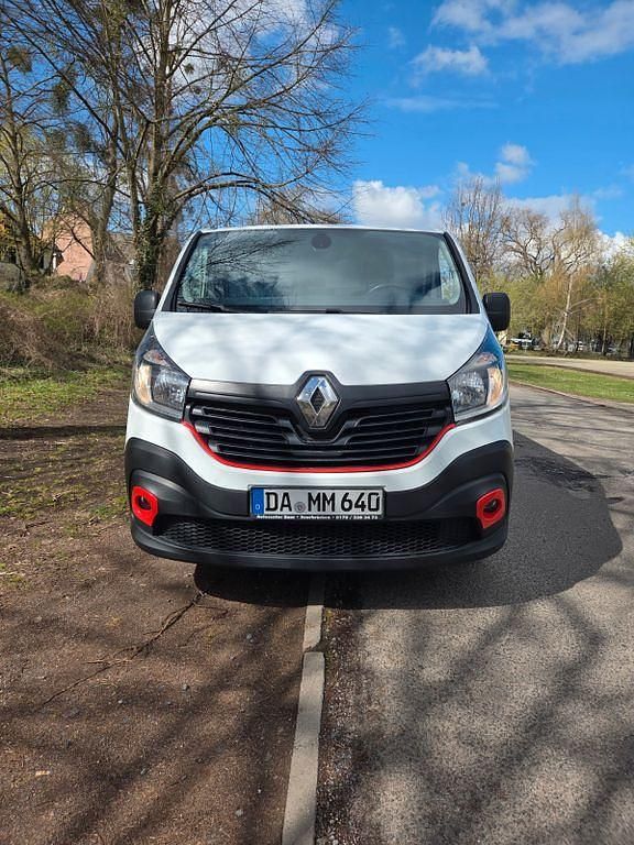 Gebraucht Renault Trafic 120 PS (88 kW) 2018 Weiß Van / Kleinbus