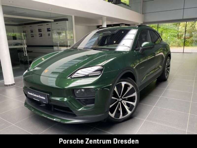 Oakgrünmetallic neo Neu 2025 Porsche Macan SUV | 114.750 € (Teuer) - Bild 1/4