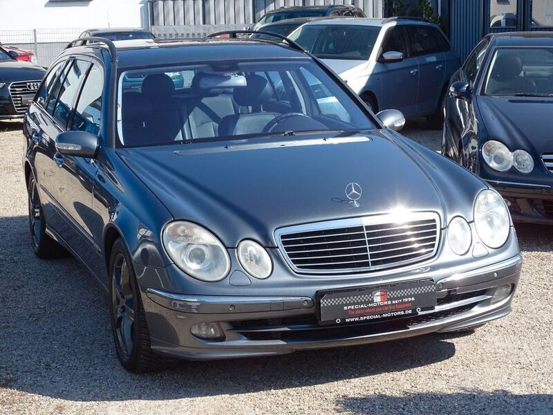 Gebraucht Mercedes E220 Avantgarde 150 PS (110 kW) 2005 Grau Kombi