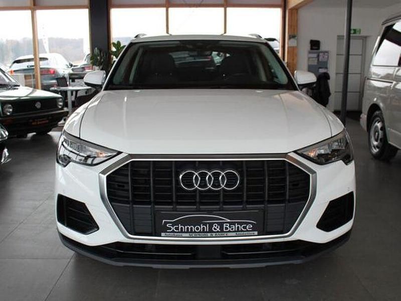 Gebraucht Audi Q3 Basis 150 PS (110 kW) 2022 Weiß SUV