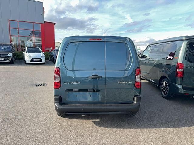 Neu Citroën Berlingo PureTech 110 PS (80 kW) 2025 Blau (blau) Van / Kleinbus