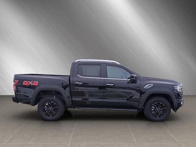 Neu Foton 4 163 PS (119 kW) 2026 Schwarz SUV